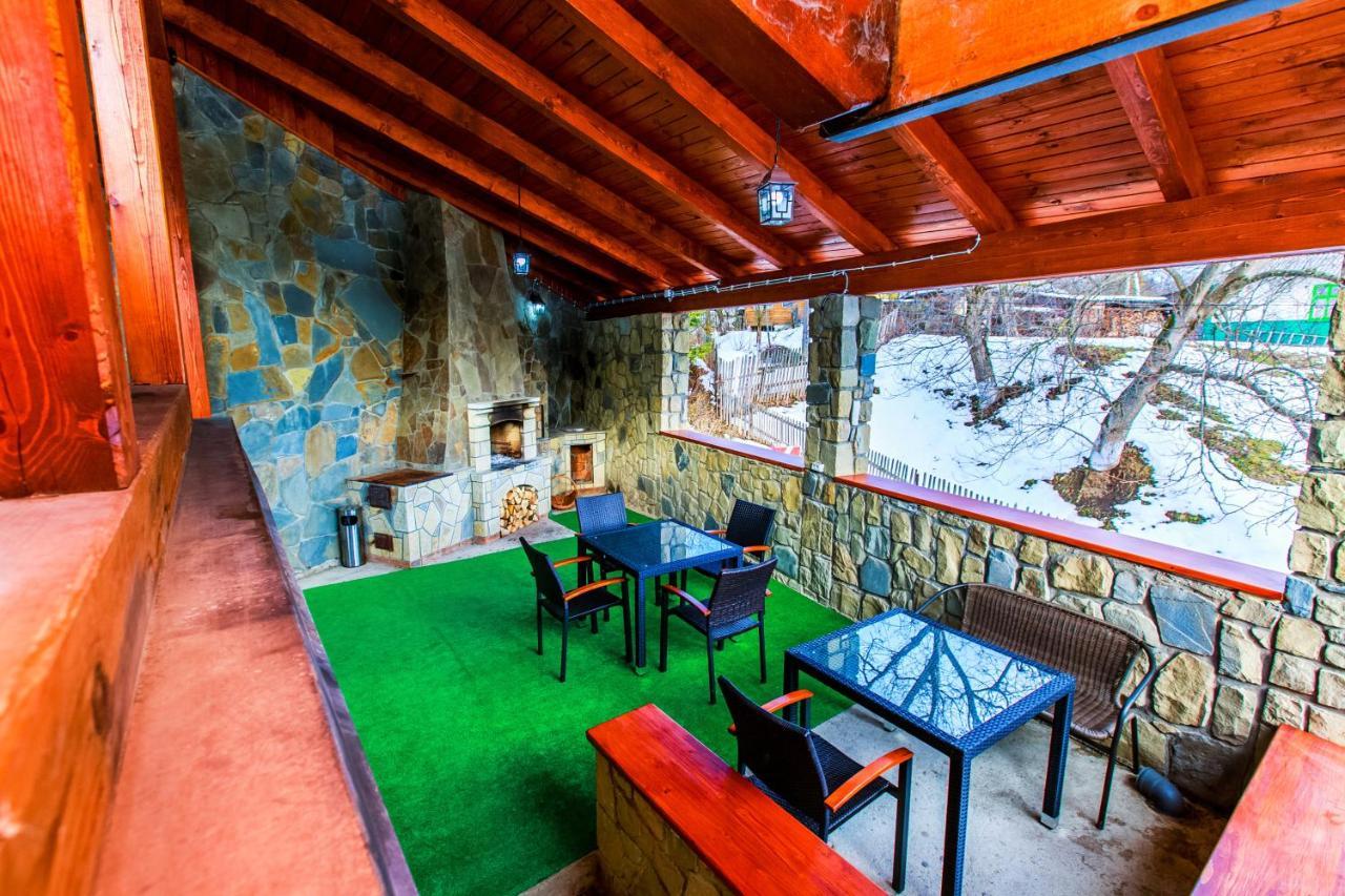 Atava Family House Otel Yaremche Dış mekan fotoğraf